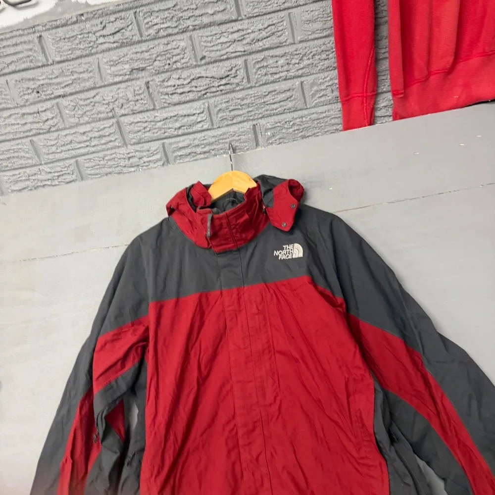 The North Face HyVent Hooded Rain Jacket Red Gray Mens‎ Large Colorblock Parka